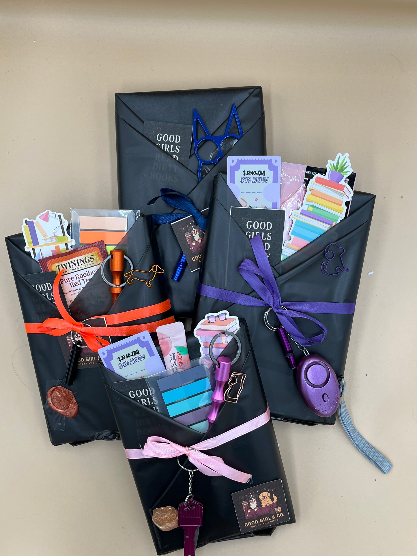 🖤 The Dark Date (Blind Date with a Book)